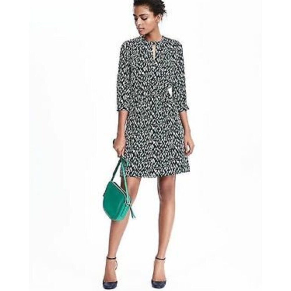 Banana Republic Limited Edition Silk Keyhole Dress
